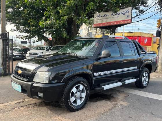 CHEVROLET S10 2.8 EXECUTIVE 4X4 CD 12V TURBO ELECTRONIC INTERCOOLER DIESEL 4P MANUAL CHEVROLET S10 2.8 EXECUTIVE 4X4 CD 12V TURBO ELECTRONIC INTERCOOLER DIESEL 4P MANUAL